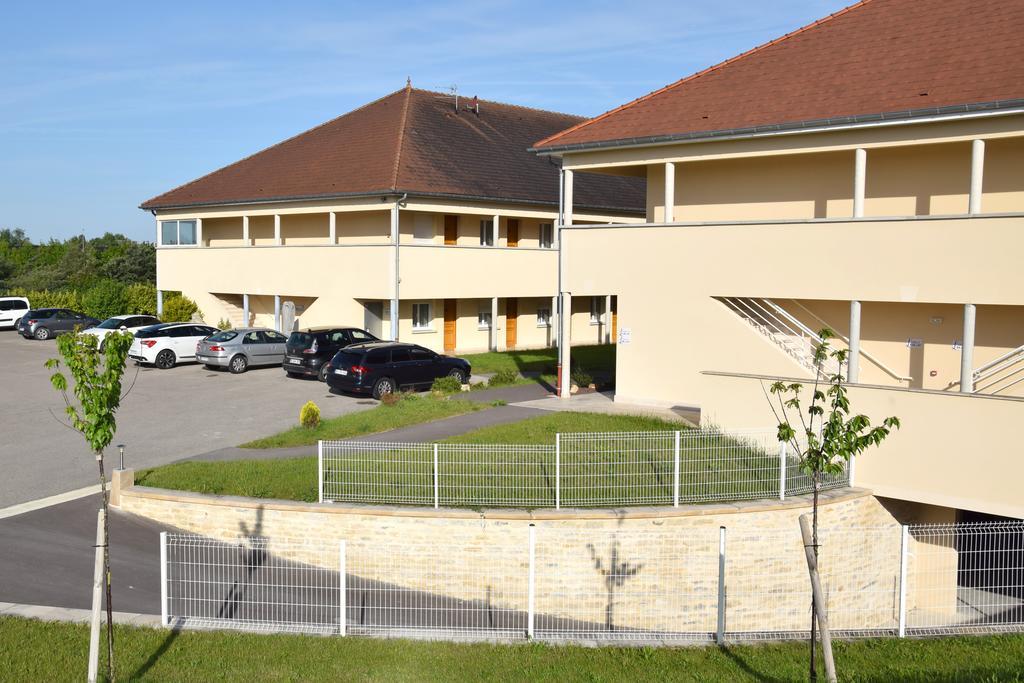 Logis Des Sources Hotel Créney-près-Troyes Exterior foto